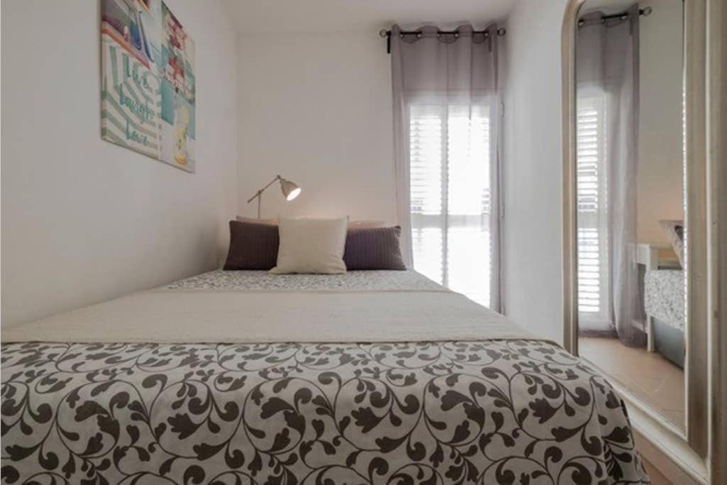 Vive La Playa Y La Noche De Sitges Aqui Apartment Exterior photo